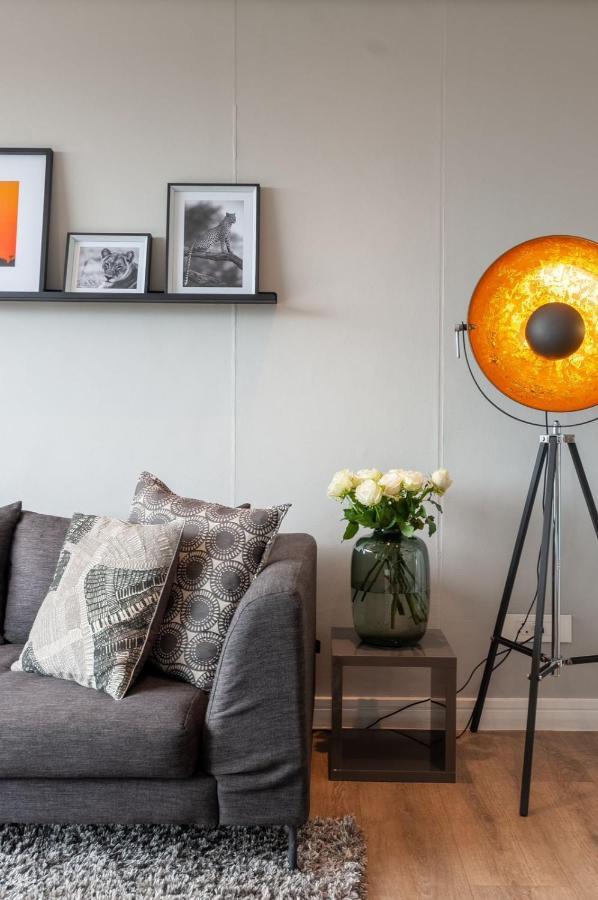 Greenpoint Designer Near Stadium & Waterfront Apartment